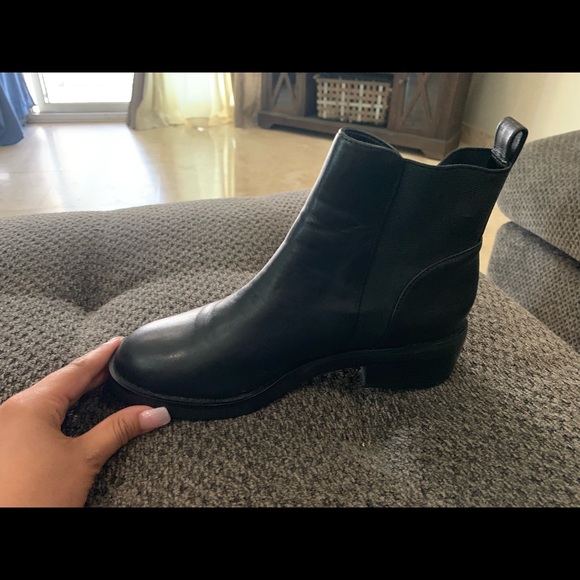Steve Madden (limited edition) boots! - Picture 5 of 7